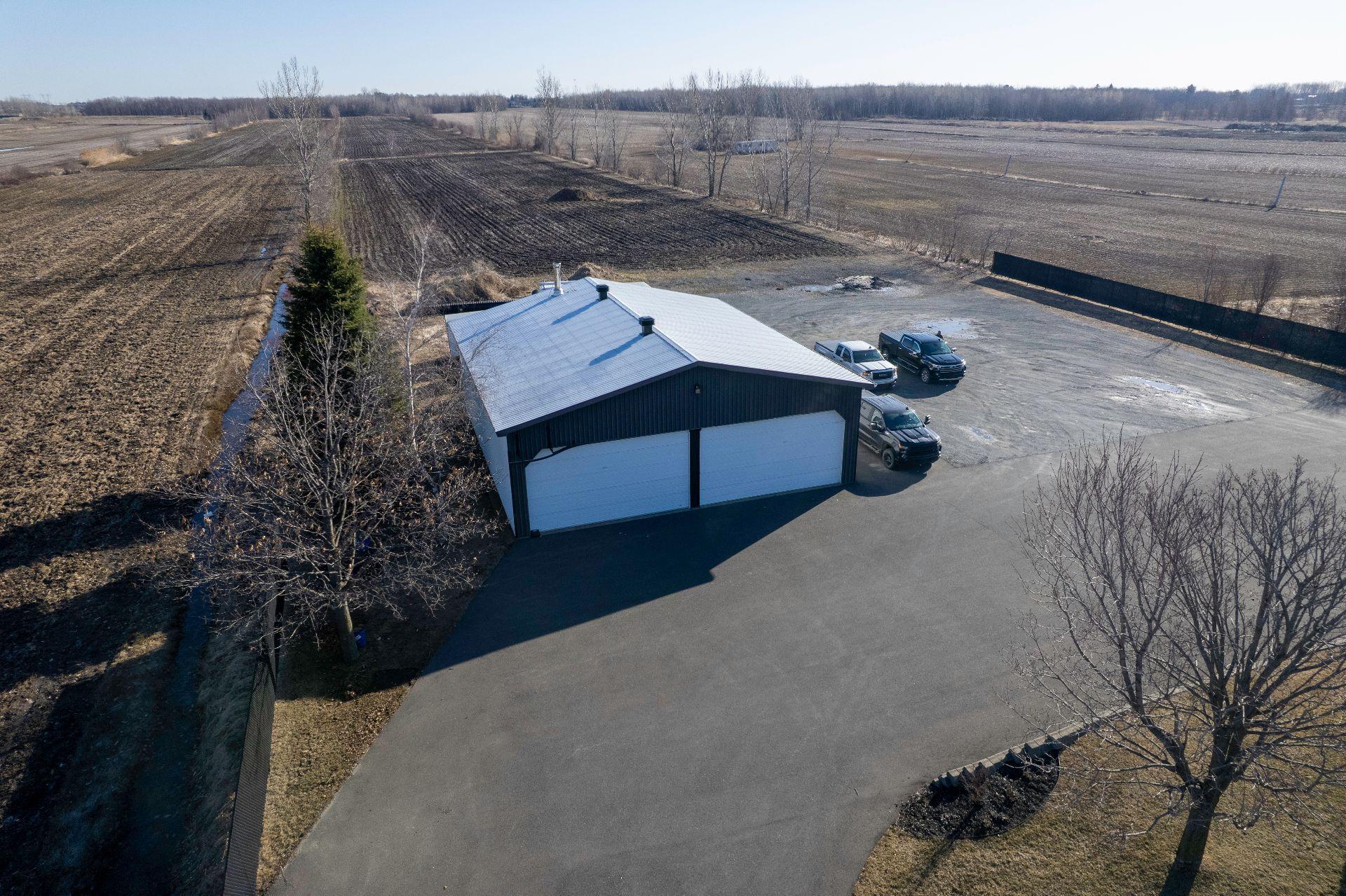 









790


Boul. Lemire O.

,
Drummondville,







QC
J2B8A9

