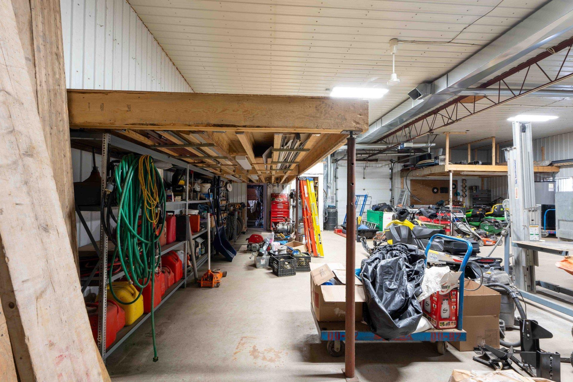 









790


Boul. Lemire O.

,
Drummondville,







QC
J2B8A9

