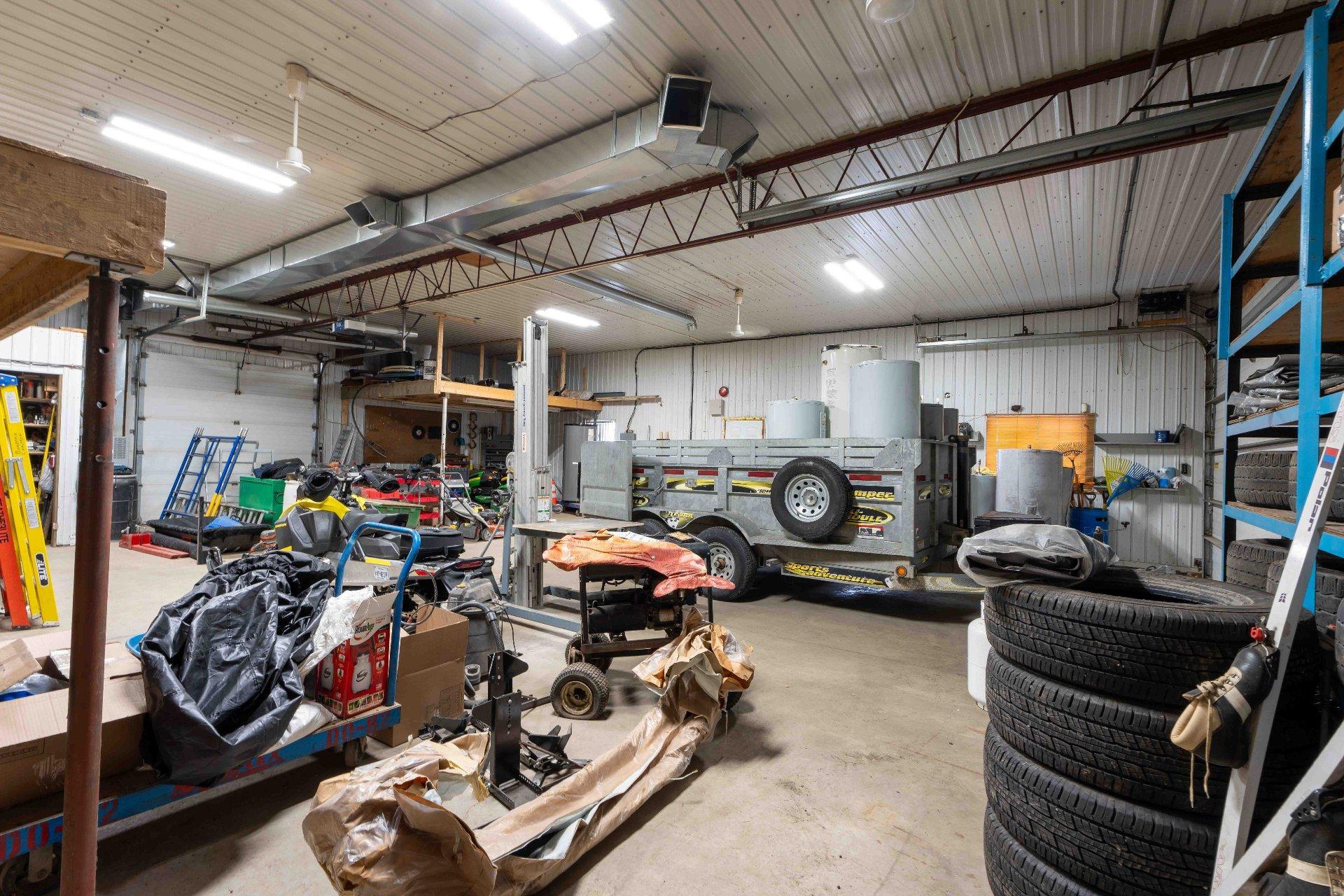 









790


Boul. Lemire O.

,
Drummondville,







QC
J2B8A9

