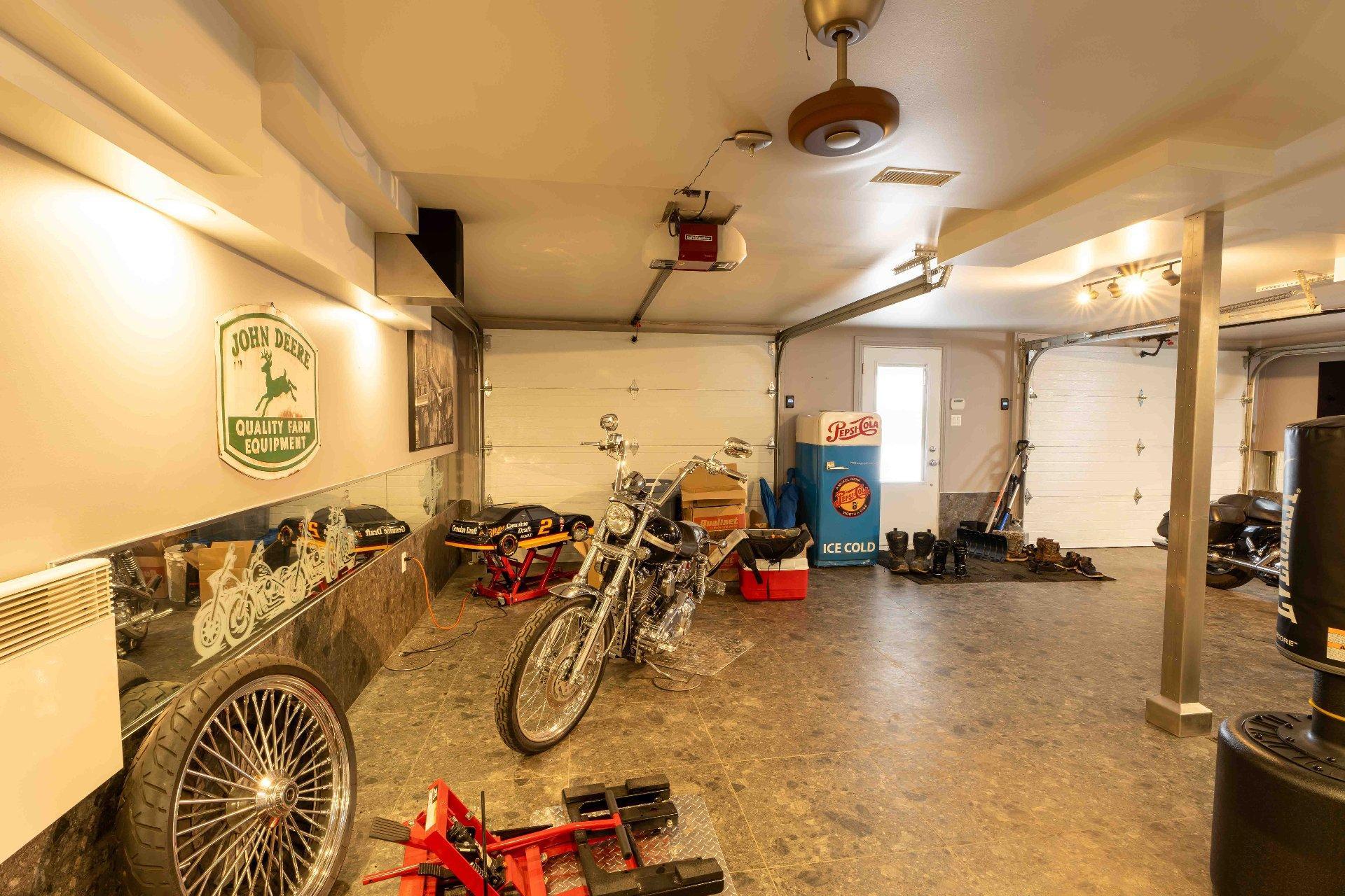 









790


Boul. Lemire O.

,
Drummondville,







QC
J2B8A9

