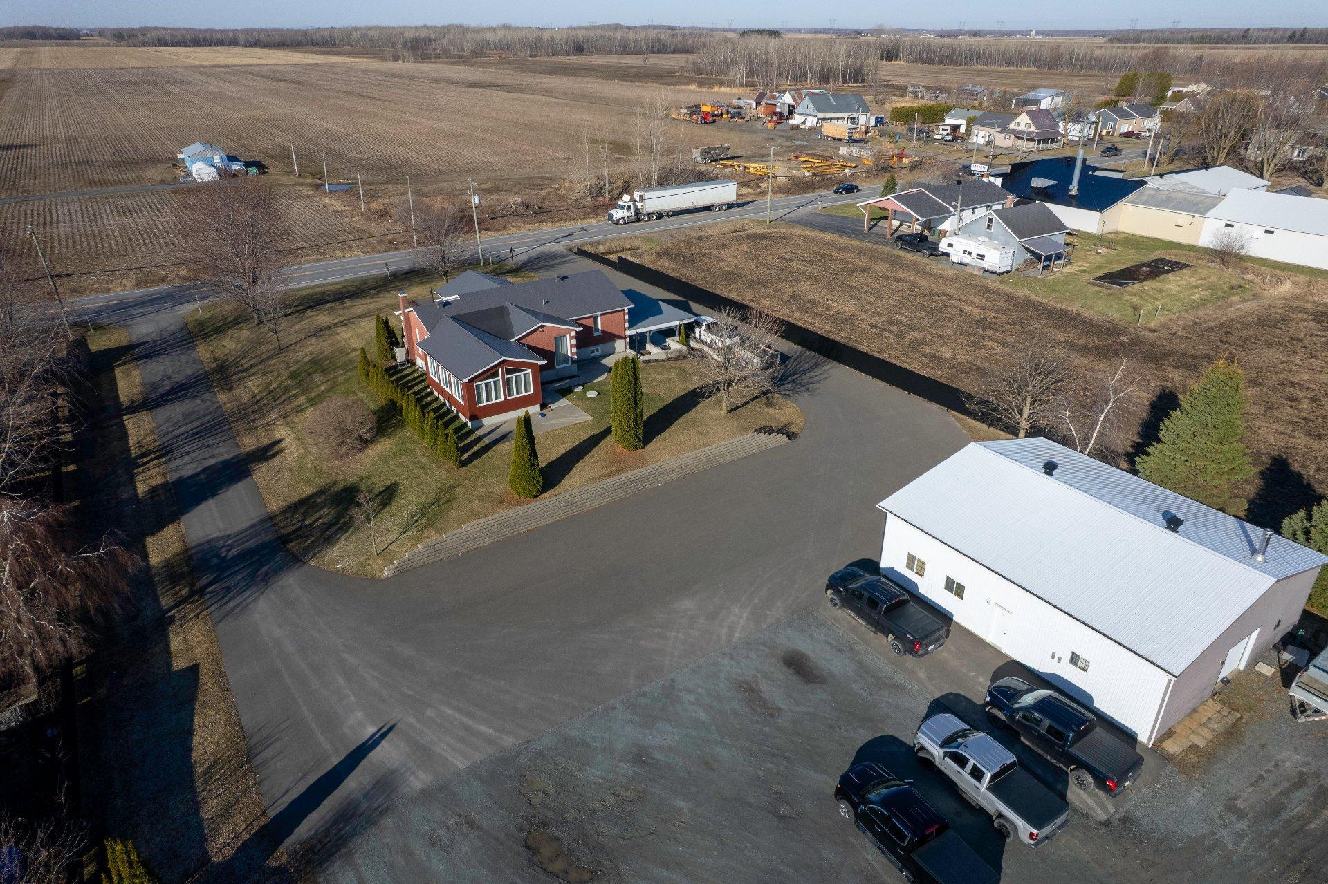 









790


Boul. Lemire O.

,
Drummondville,







QC
J2B8A9

