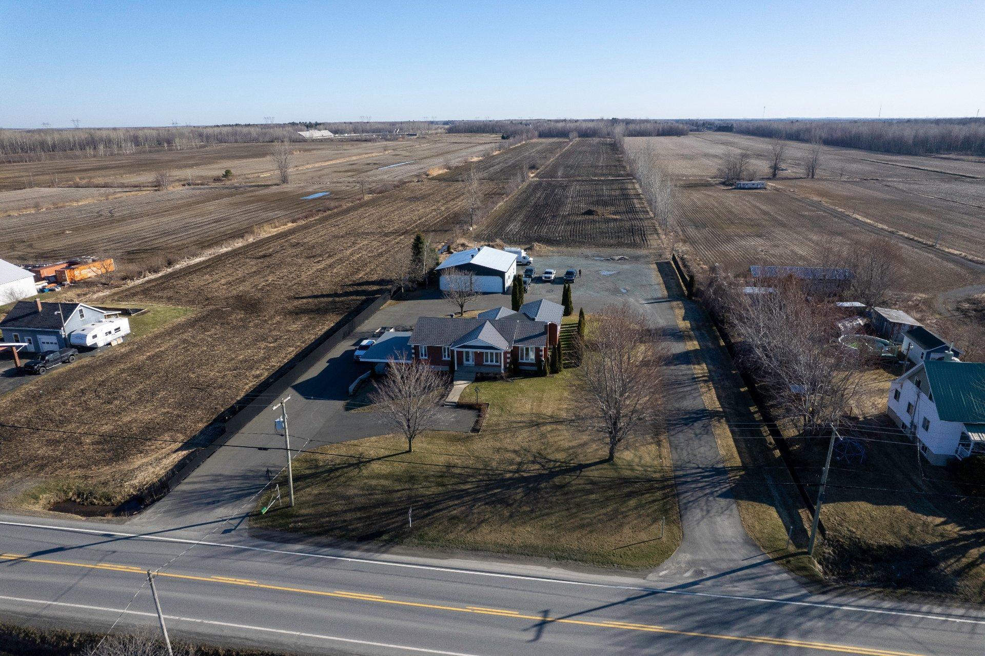 









790


Boul. Lemire O.

,
Drummondville,







QC
J2B8A9

