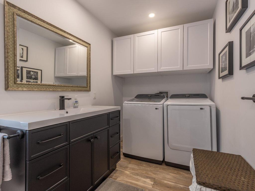 









100


Ch. du Domaine

,
Saint-Michel-des-Saints,




QC
J0K3B0

