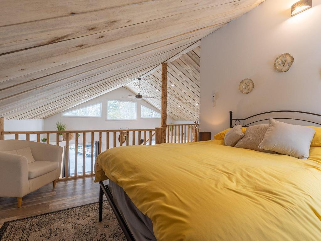 









100


Ch. du Domaine

,
Saint-Michel-des-Saints,




QC
J0K3B0

