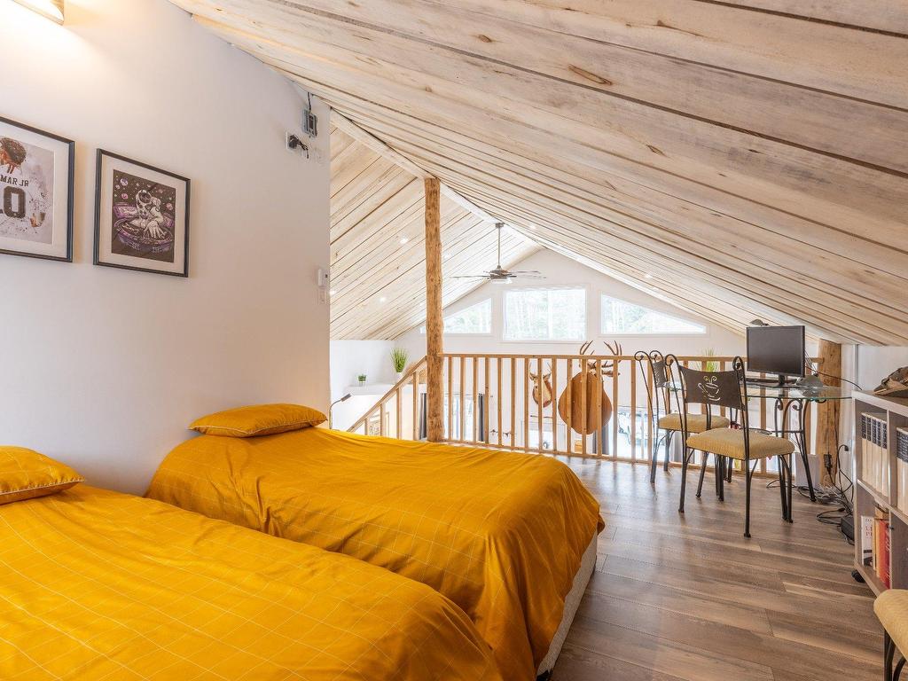 









100


Ch. du Domaine

,
Saint-Michel-des-Saints,




QC
J0K3B0

