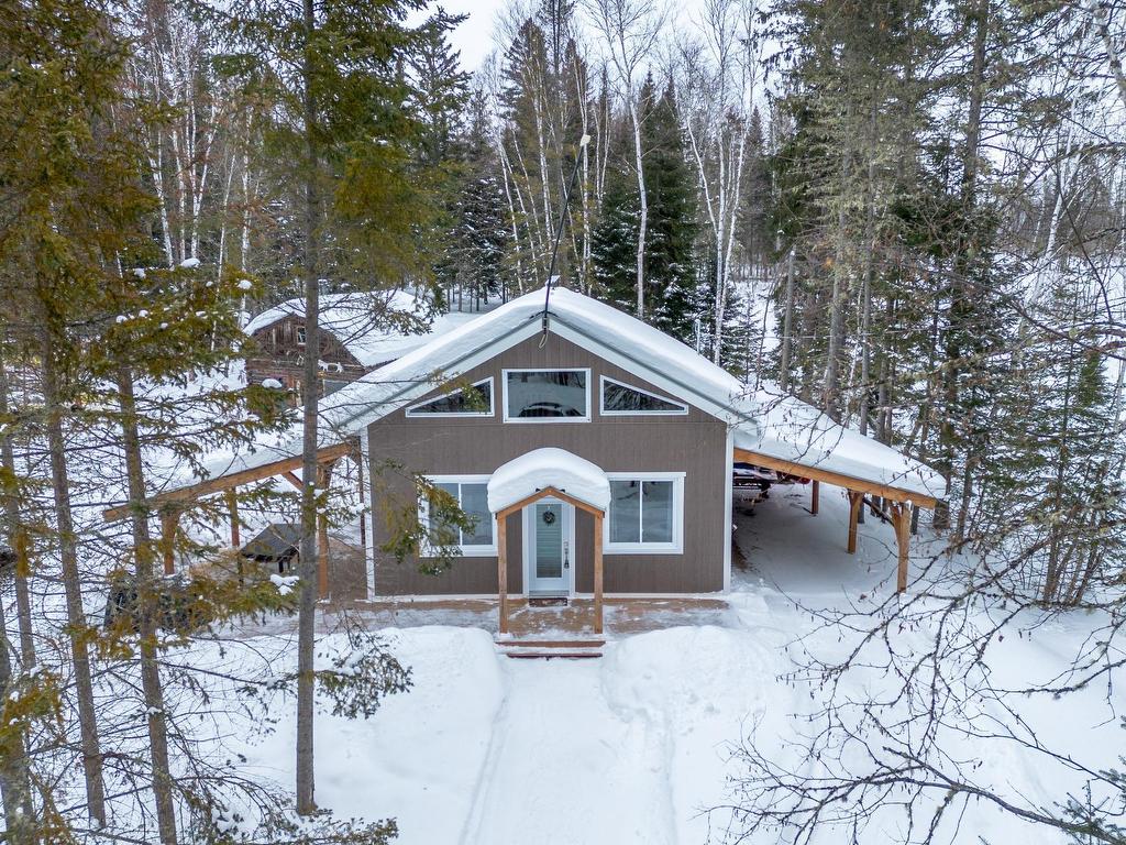 









100


Ch. du Domaine

,
Saint-Michel-des-Saints,




QC
J0K3B0

