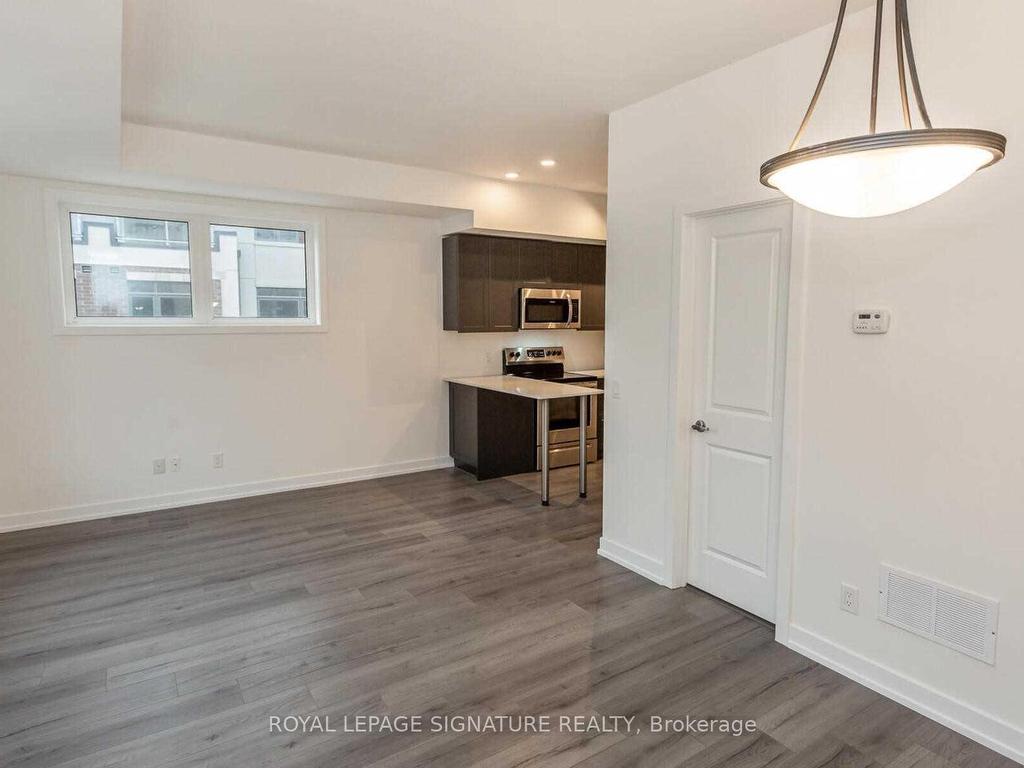 









3062


Sixth

Line, 342,
Oakville,




ON
L6M 4J9

