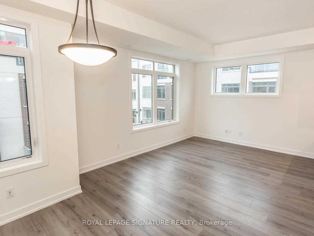 









3062


Sixth

Line, 342,
Oakville,




ON
L6M 4J9

