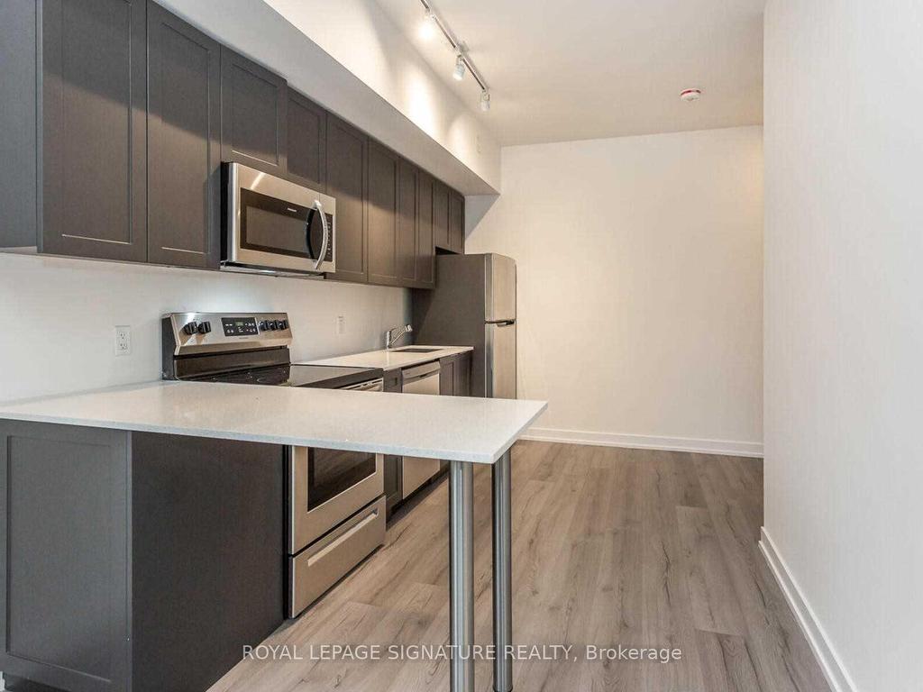 









3062


Sixth

Line, 342,
Oakville,




ON
L6M 4J9

