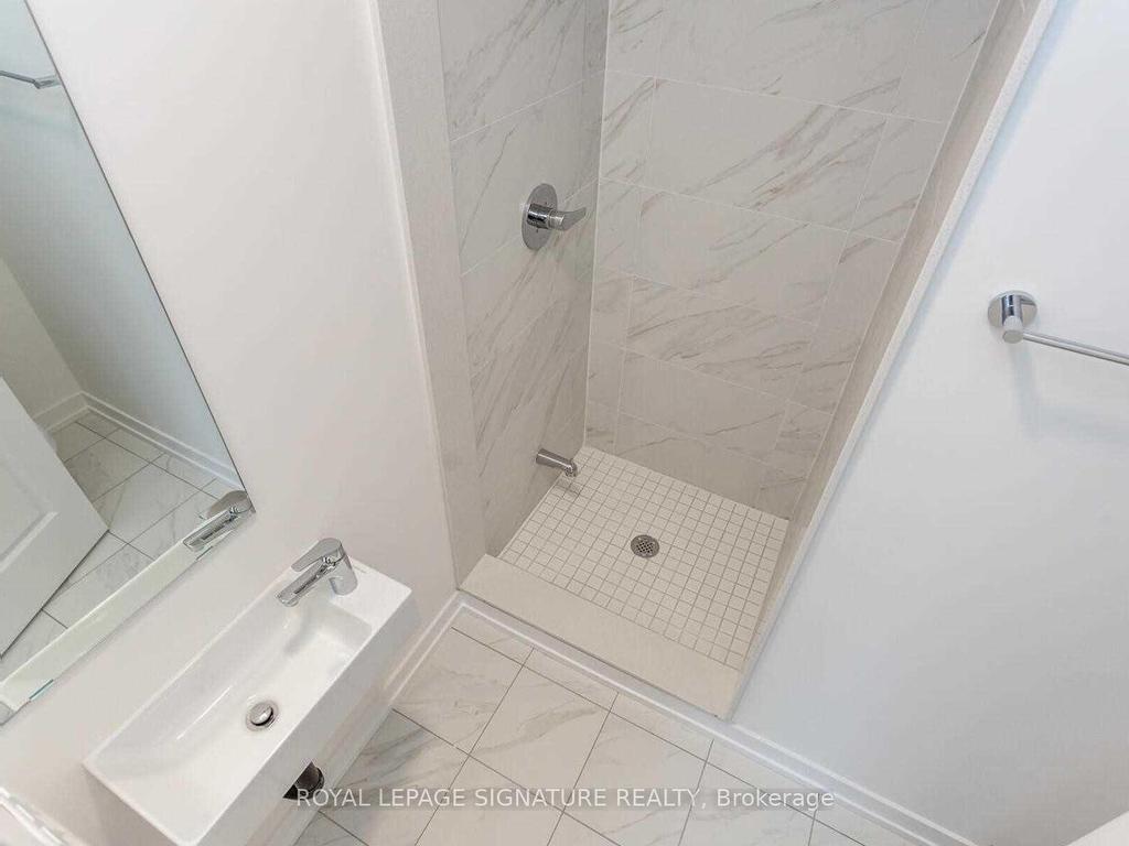 









3062


Sixth

Line, 342,
Oakville,




ON
L6M 4J9

