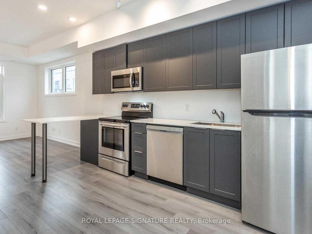 









3062


Sixth

Line, 342,
Oakville,




ON
L6M 4J9

