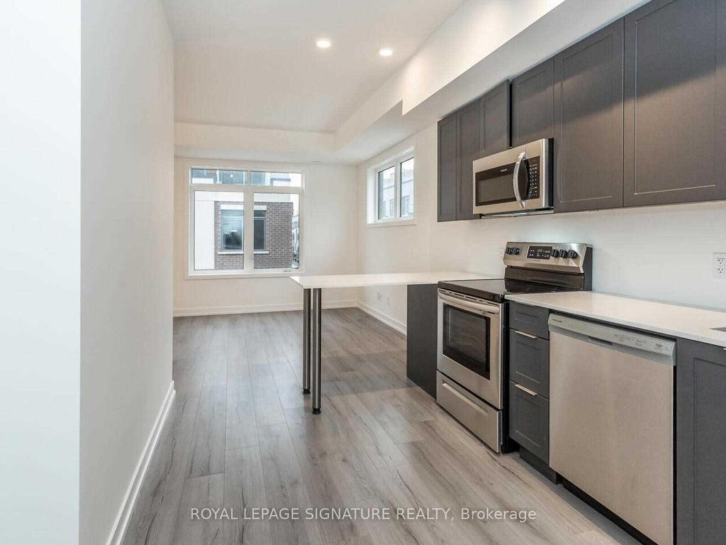 









3062


Sixth

Line, 342,
Oakville,




ON
L6M 4J9

