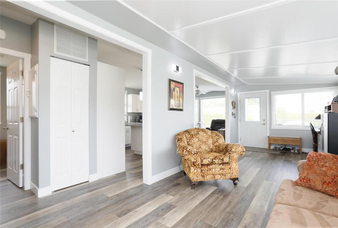 









415


Commonwealth

Road, 291,
Kelowna,




BC
V1V 1P4

