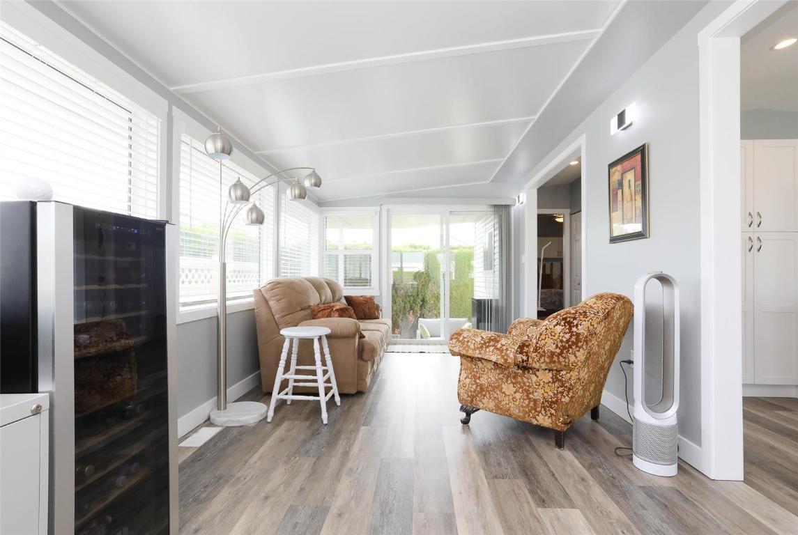 









415


Commonwealth

Road, 291,
Kelowna,




BC
V1V 1P4


