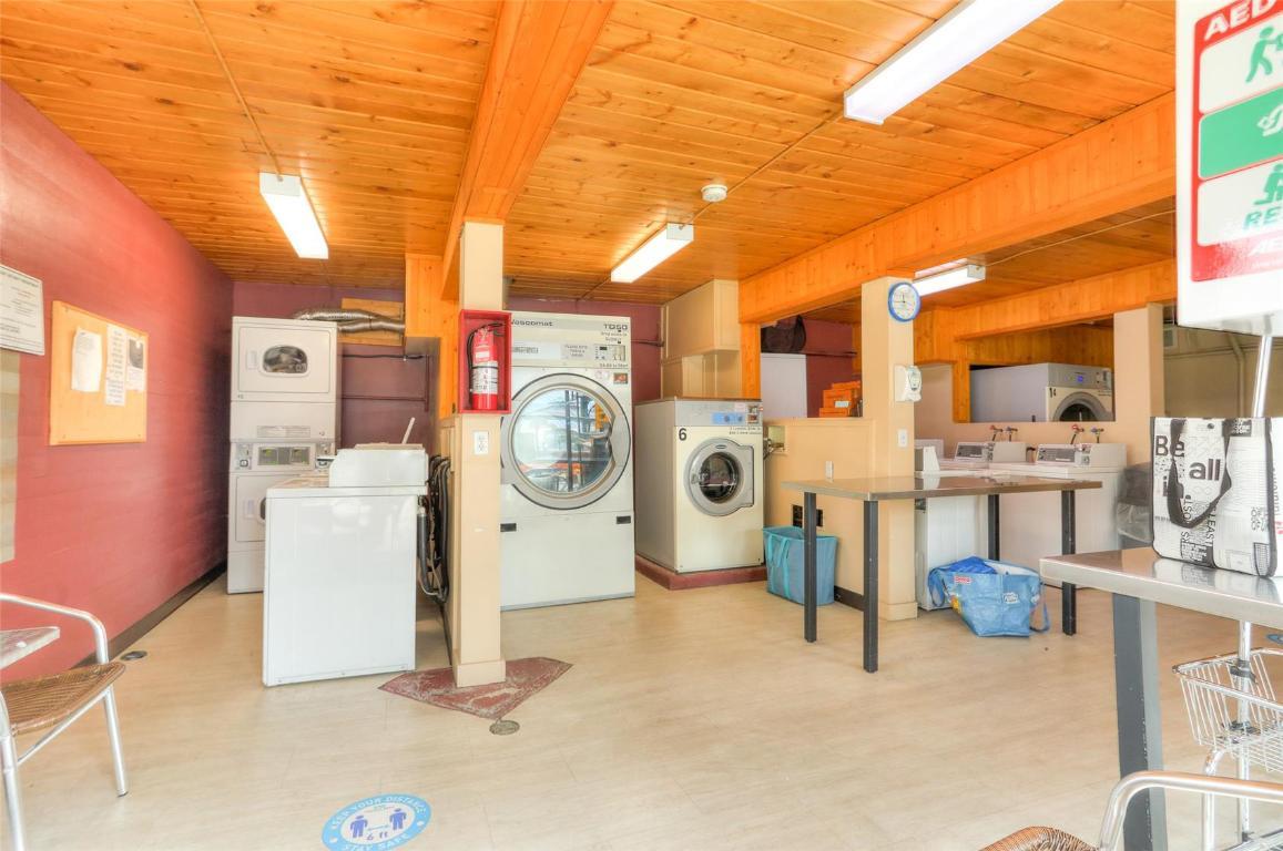 









415


Commonwealth

Road, 291,
Kelowna,




BC
V1V 1P4

