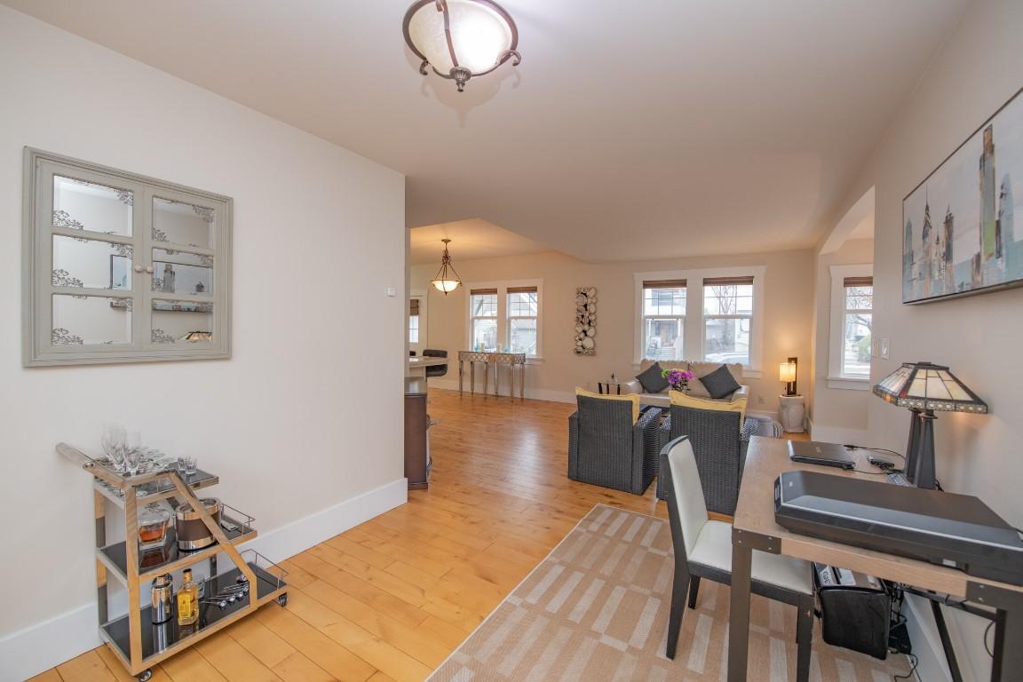 









2402


35

Avenue,
Vernon,




BC
V1T 2S4

