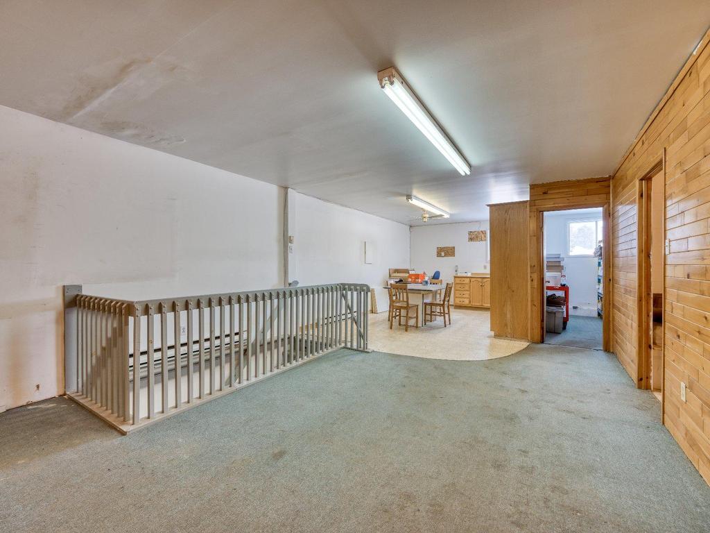 









4222


Mtée Gagnon

,
Terrebonne (Terrebonne),




QC
J6Y1K9

