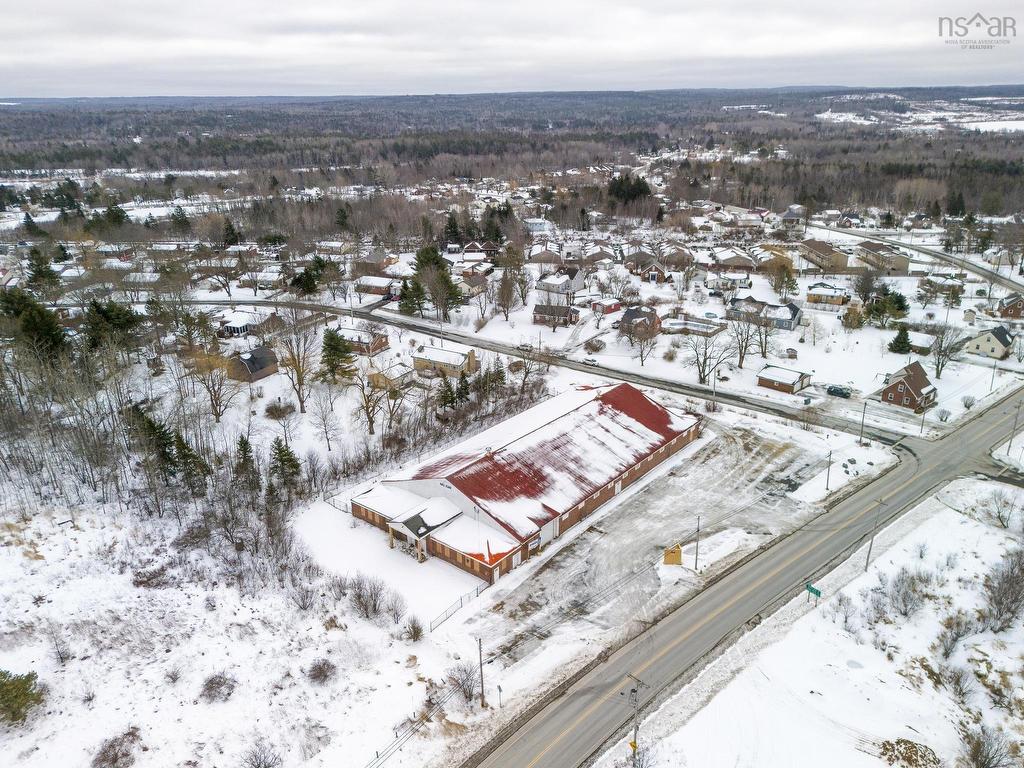 












31 Highway 277

,
East Hants,




NS
B2S 1S4

