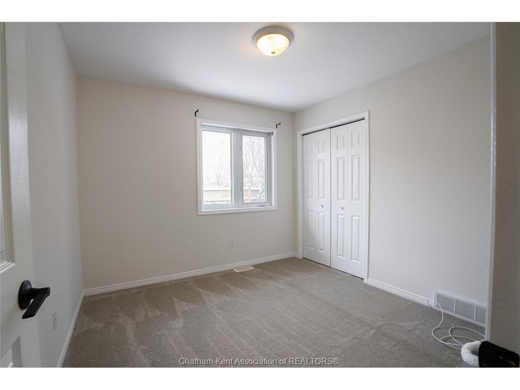 









59


Blossom

Place,
Chatham,




ON
N7L 5L4

