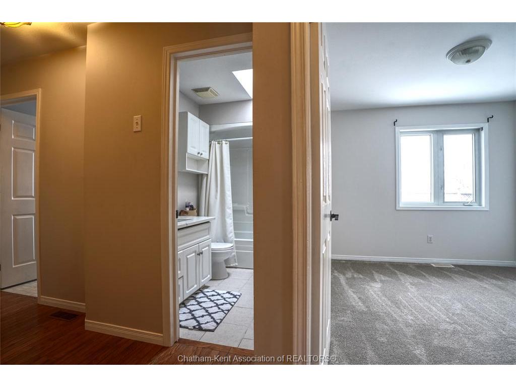 









59


Blossom

Place,
Chatham,




ON
N7L 5L4

