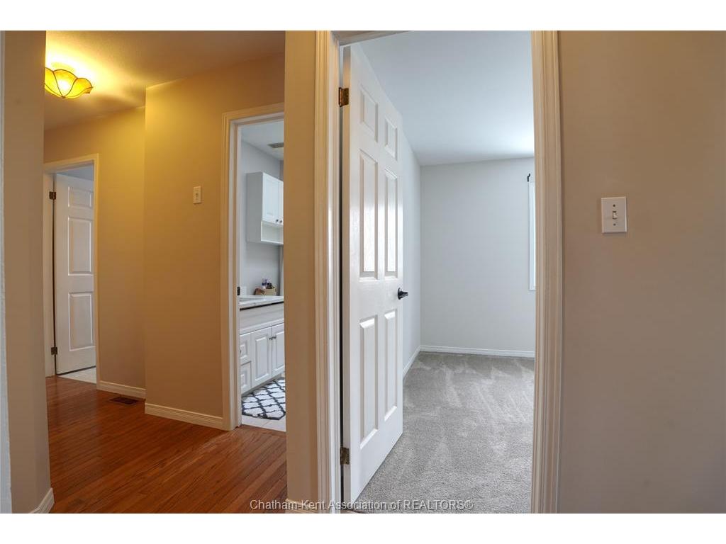 









59


Blossom

Place,
Chatham,




ON
N7L 5L4

