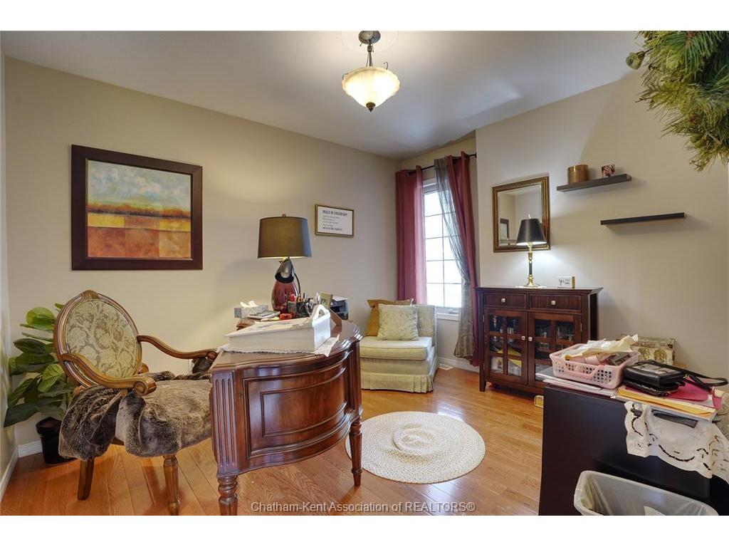 









59


Blossom

Place,
Chatham,




ON
N7L 5L4

