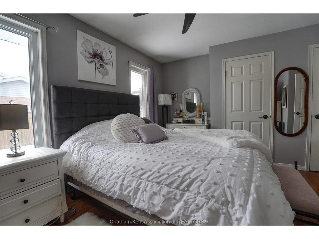 









59


Blossom

Place,
Chatham,




ON
N7L 5L4


