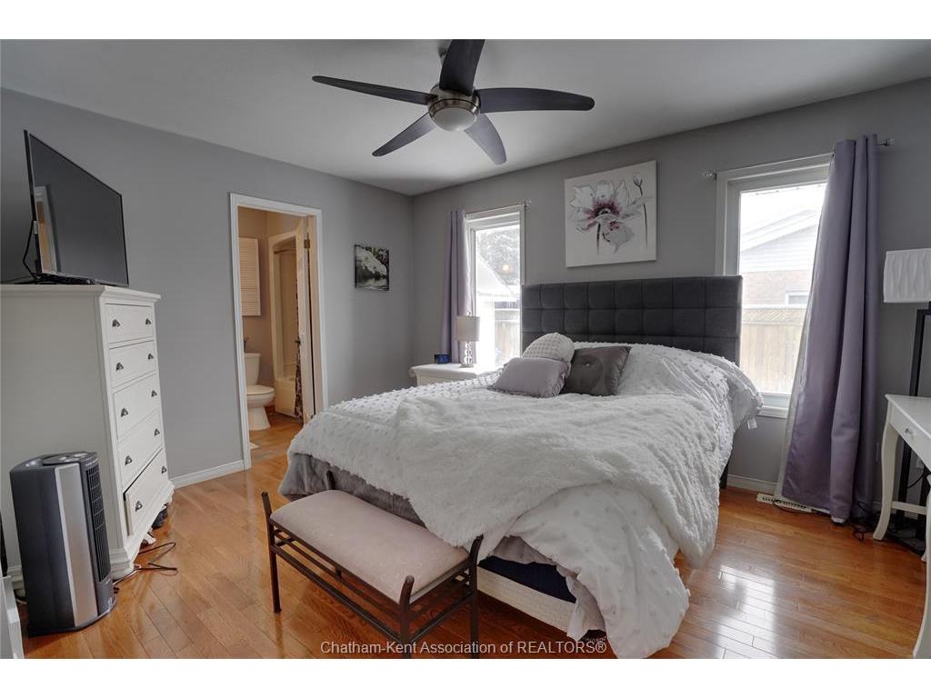 









59


Blossom

Place,
Chatham,




ON
N7L 5L4

