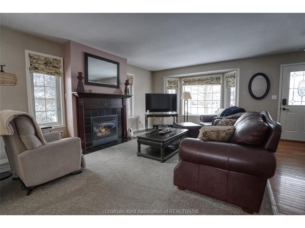 









59


Blossom

Place,
Chatham,




ON
N7L 5L4

