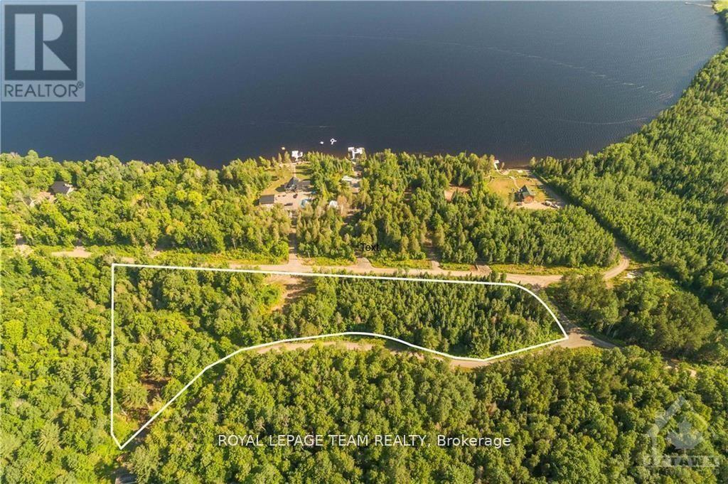 












LOT 17 BARK BAY TRAIL

,
Madawaska Valley,







Ontario
K0J1B0


