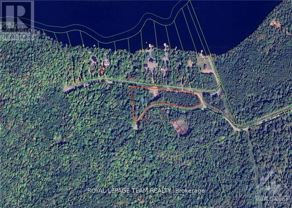 












LOT 17 BARK BAY TRAIL

,
Madawaska Valley,







Ontario
K0J1B0

