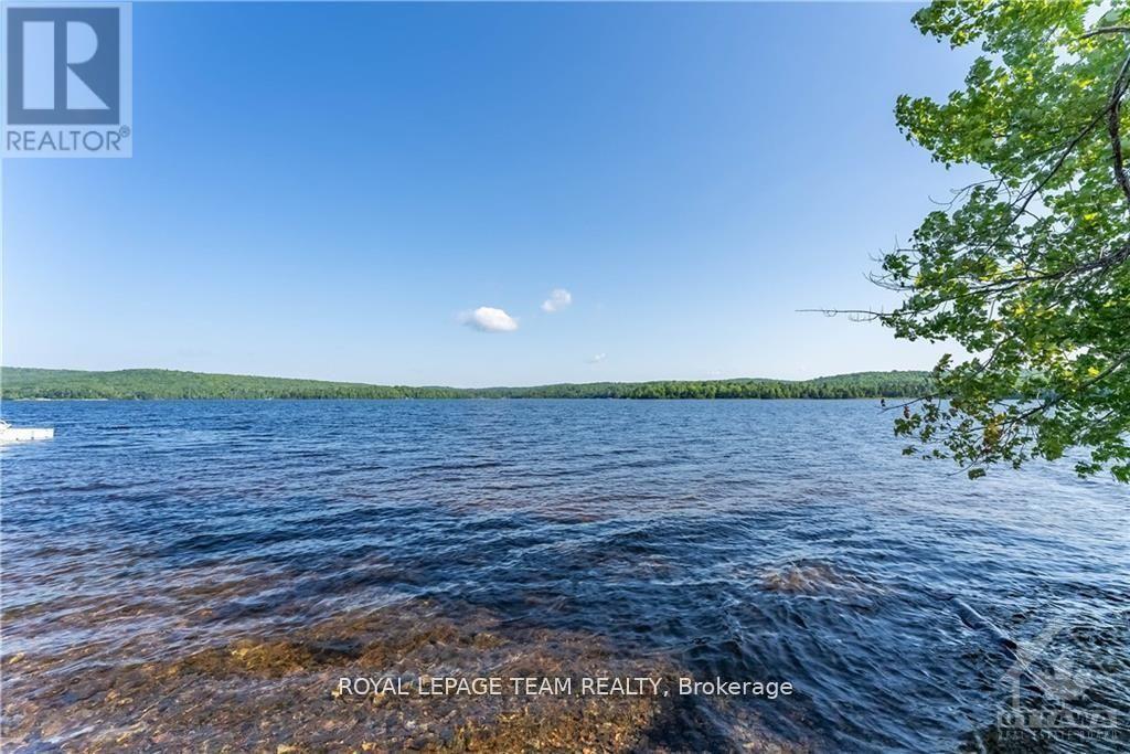 












LOT 17 BARK BAY TRAIL

,
Madawaska Valley,







Ontario
K0J1B0


