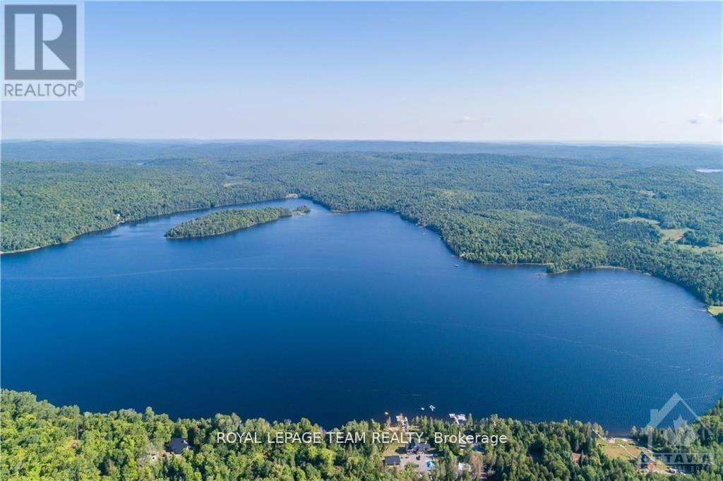 












LOT 17 BARK BAY TRAIL

,
Madawaska Valley,







Ontario
K0J1B0

