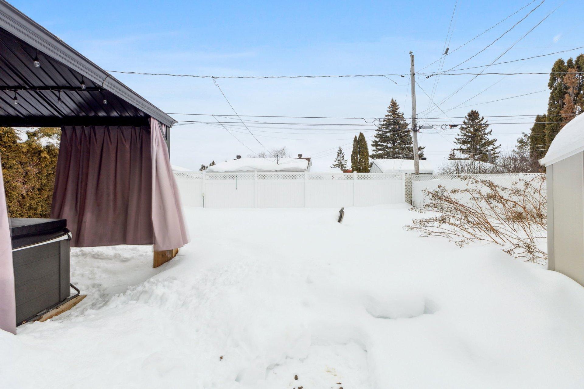 









79


Rue Bocage

,
Gatineau (Gatineau),




QC
J8T5W5

