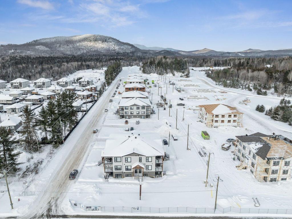









610


Rue du Ruisseau

, 102,
Mont-Tremblant,




QC
J8E0S6

