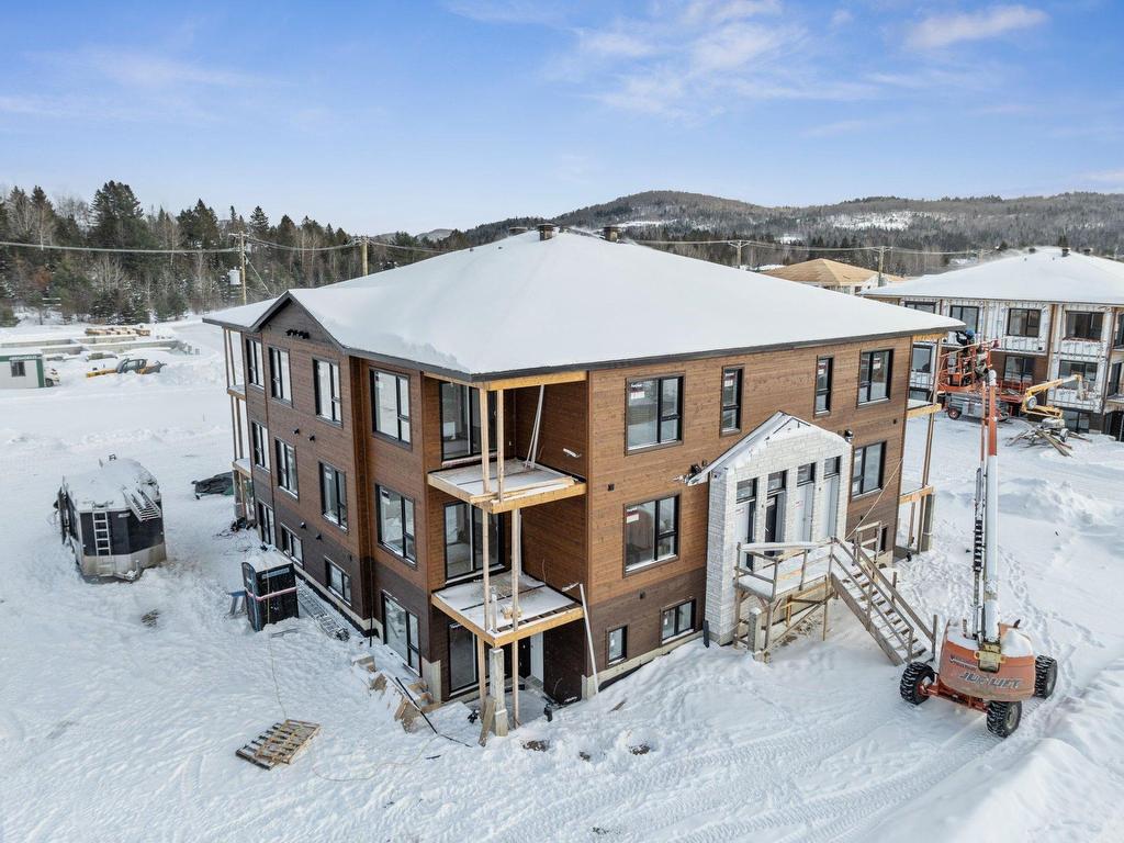 









610


Rue du Ruisseau

, 102,
Mont-Tremblant,




QC
J8E0S6

