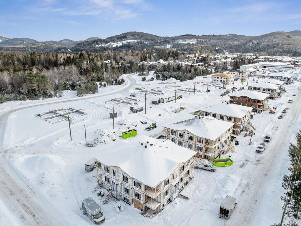 









610


Rue du Ruisseau

, 102,
Mont-Tremblant,




QC
J8E0S6

