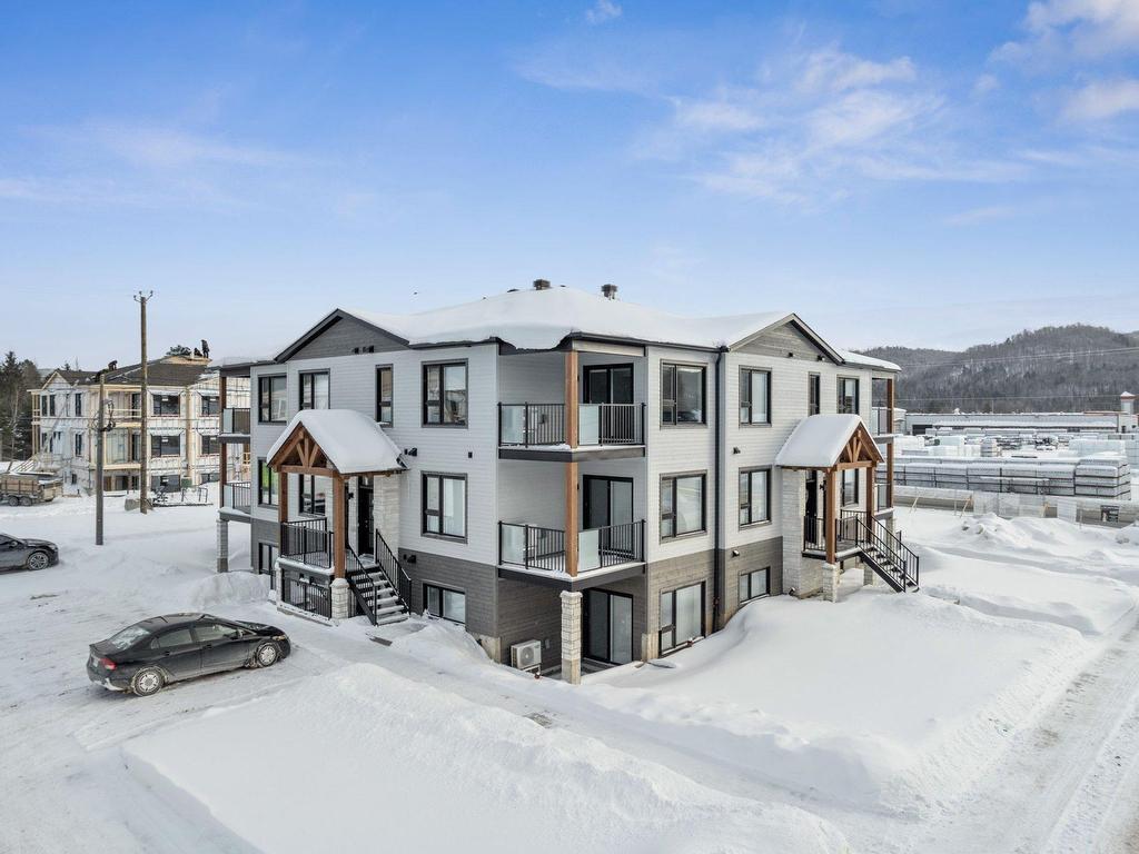 









610


Rue du Ruisseau

, 102,
Mont-Tremblant,




QC
J8E0S6

