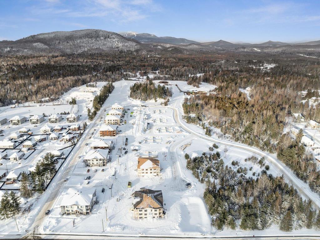 









610


Rue du Ruisseau

, 102,
Mont-Tremblant,




QC
J8E0S6


