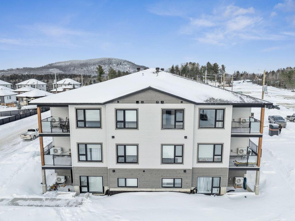 









610


Rue du Ruisseau

, 102,
Mont-Tremblant,




QC
J8E0S6


