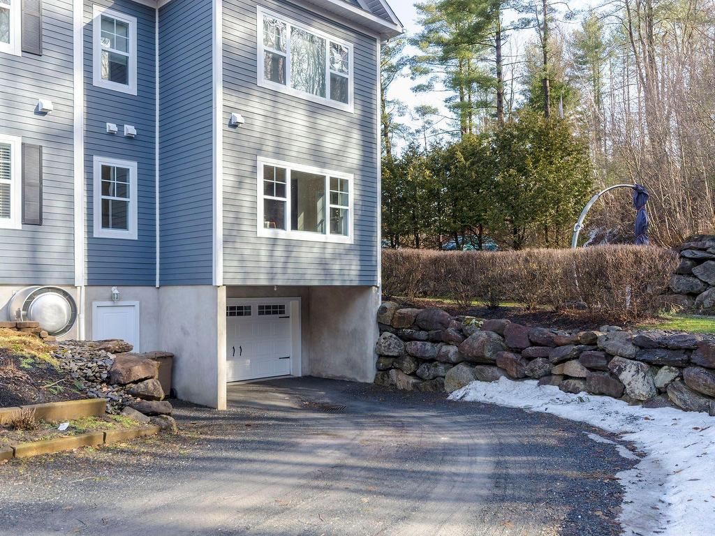 









29


Rue Maple

, 106,
Sutton,




QC
J0E2K0

