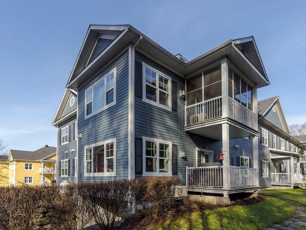 









29


Rue Maple

, 106,
Sutton,




QC
J0E2K0

