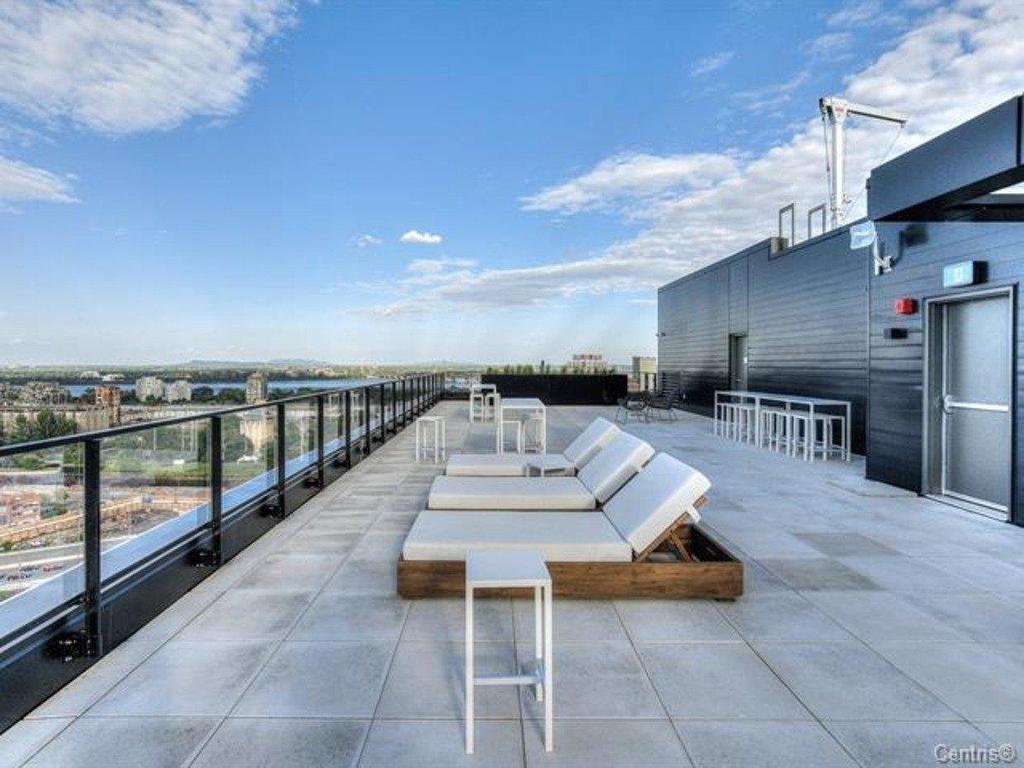 









101


Rue Peel

, 2059,
Montréal (Le Sud-Ouest),




QC
H3C0Y1

