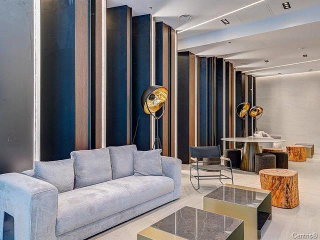 









101


Rue Peel

, 2059,
Montréal (Le Sud-Ouest),




QC
H3C0Y1

