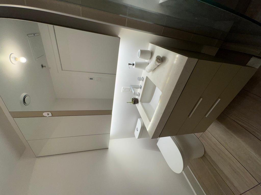 









101


Rue Peel

, 2059,
Montréal (Le Sud-Ouest),




QC
H3C0Y1

