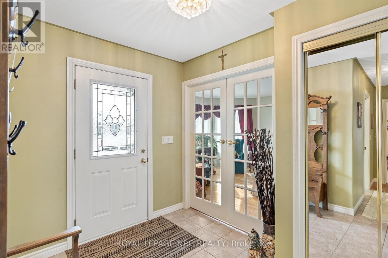 












688 LINE 2 ROAD

,
Niagara-on-the-Lake (Virgil),




Ontario
L0S1J0

