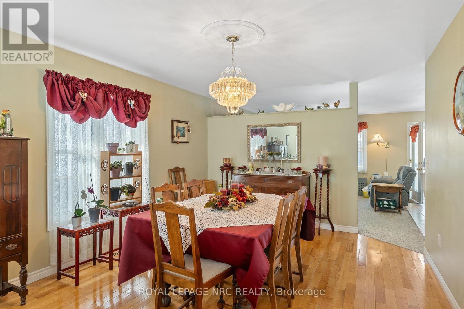 












688 LINE 2 ROAD

,
Niagara-on-the-Lake (Virgil),




Ontario
L0S1J0


