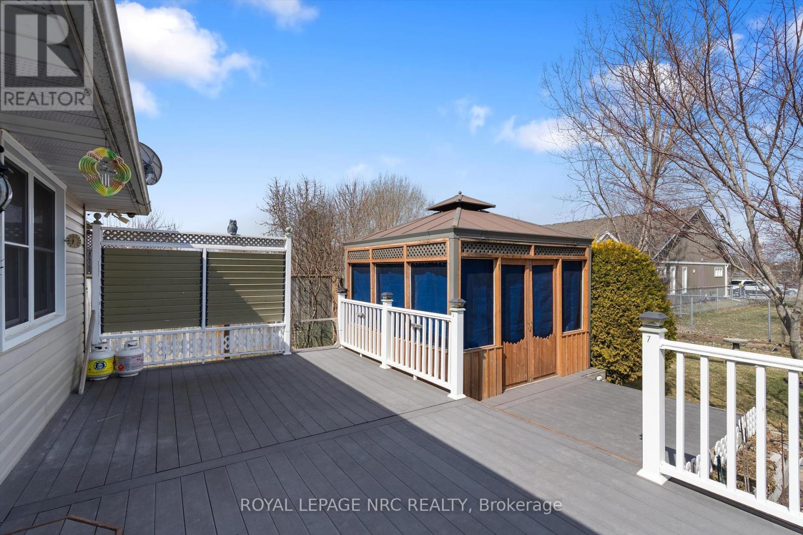 












688 LINE 2 ROAD

,
Niagara-on-the-Lake (Virgil),




Ontario
L0S1J0

