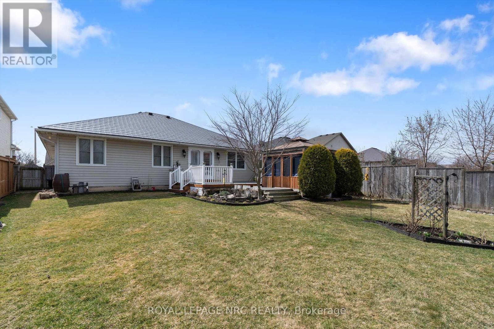 












688 LINE 2 ROAD

,
Niagara-on-the-Lake (Virgil),




Ontario
L0S1J0

