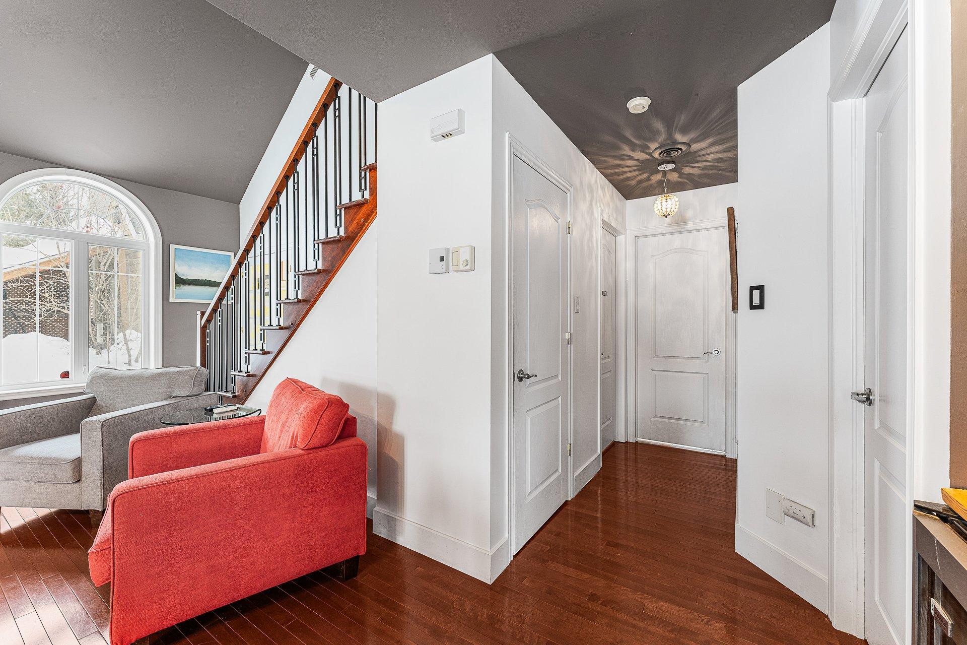 









43


Rue du Roitelet

,
Orford,




QC
J1X7N2

